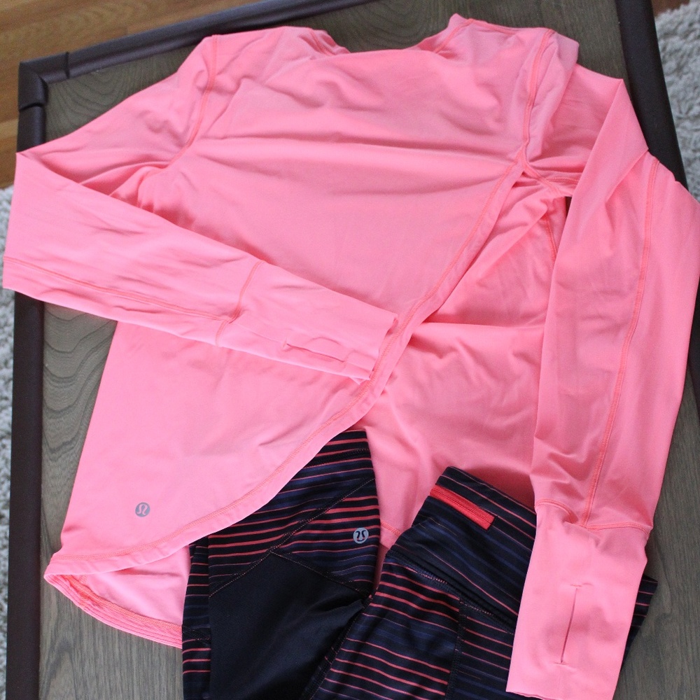 Lululemon Long Sleeve Split Hem Top
